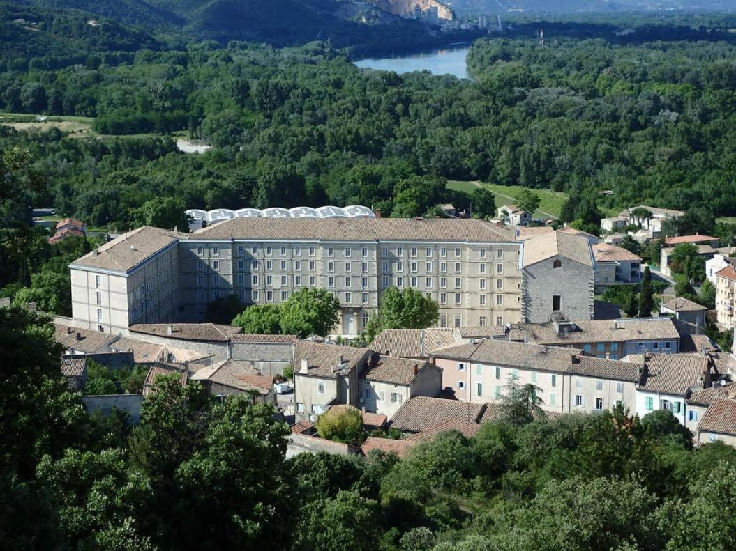 Hostellerie Charles De Foucauld Viviers Zewnętrze zdjęcie